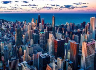 Ile trwa lot z Warszawy do Chicago?