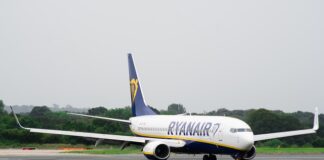 Czy Ryanair lata do Portugalii?